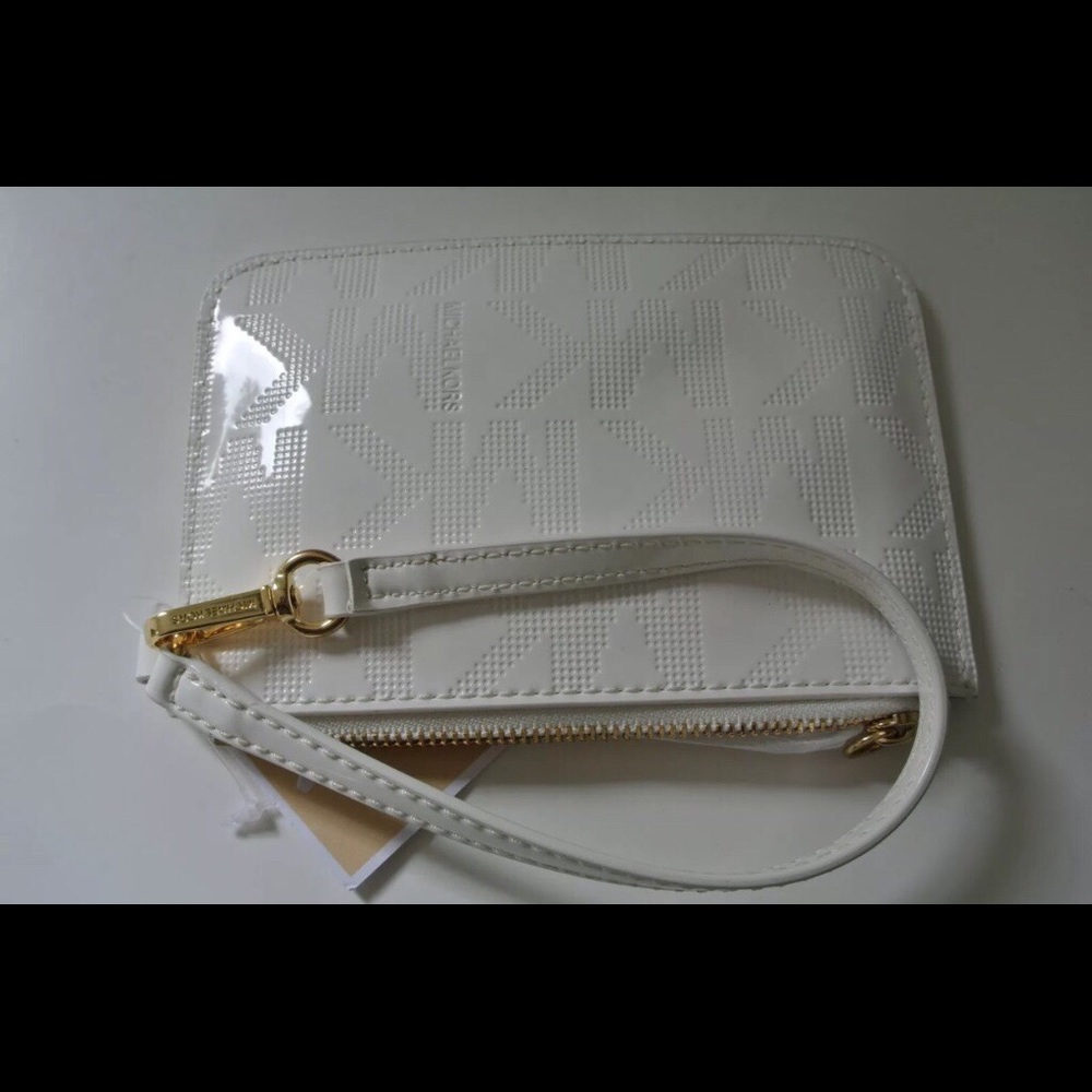 Michael kors white leather monogram wristlet