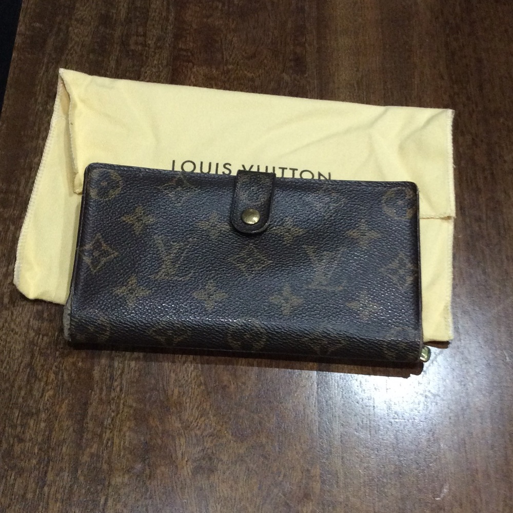 Louis Vuitton Wallet