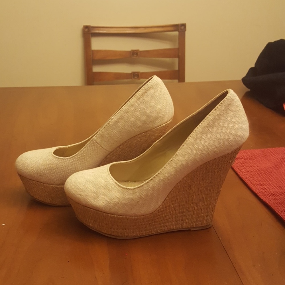 Cute fashion wedges