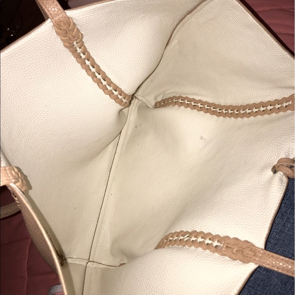 BCBG purse - Picture 2 of 2