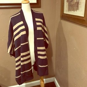 Gap poncho style sweater