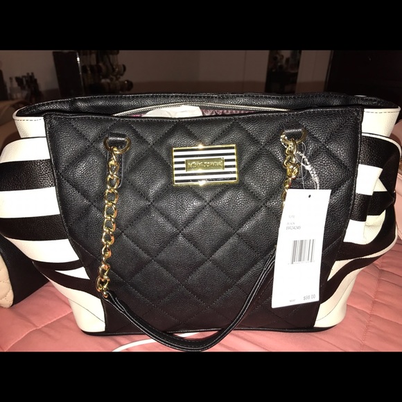 Betsey Johnson - Picture 1 of 3