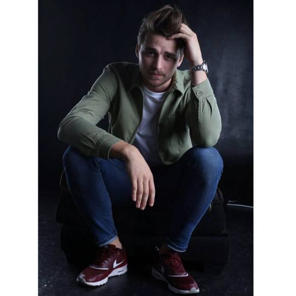 Meet your Posher, Jason - Picture 1 of 1