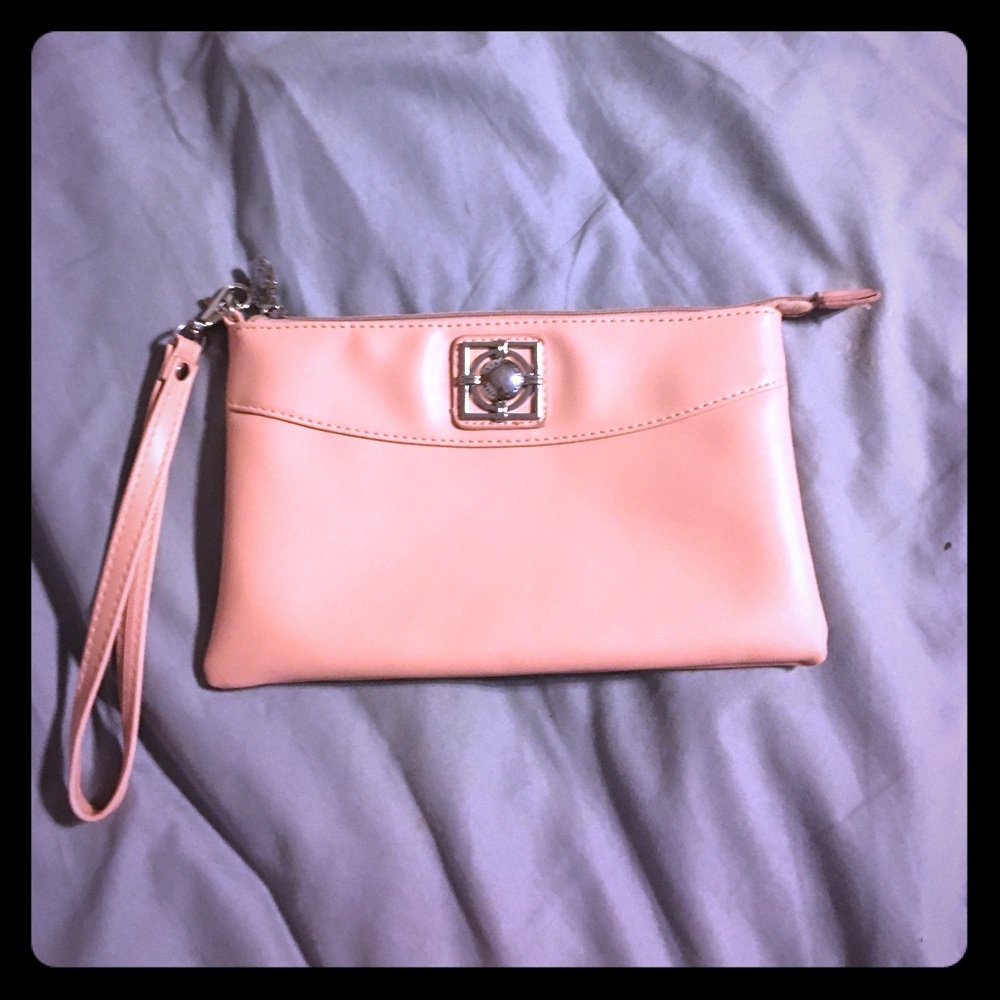 New Clutch/ Wristlet 3 for $15