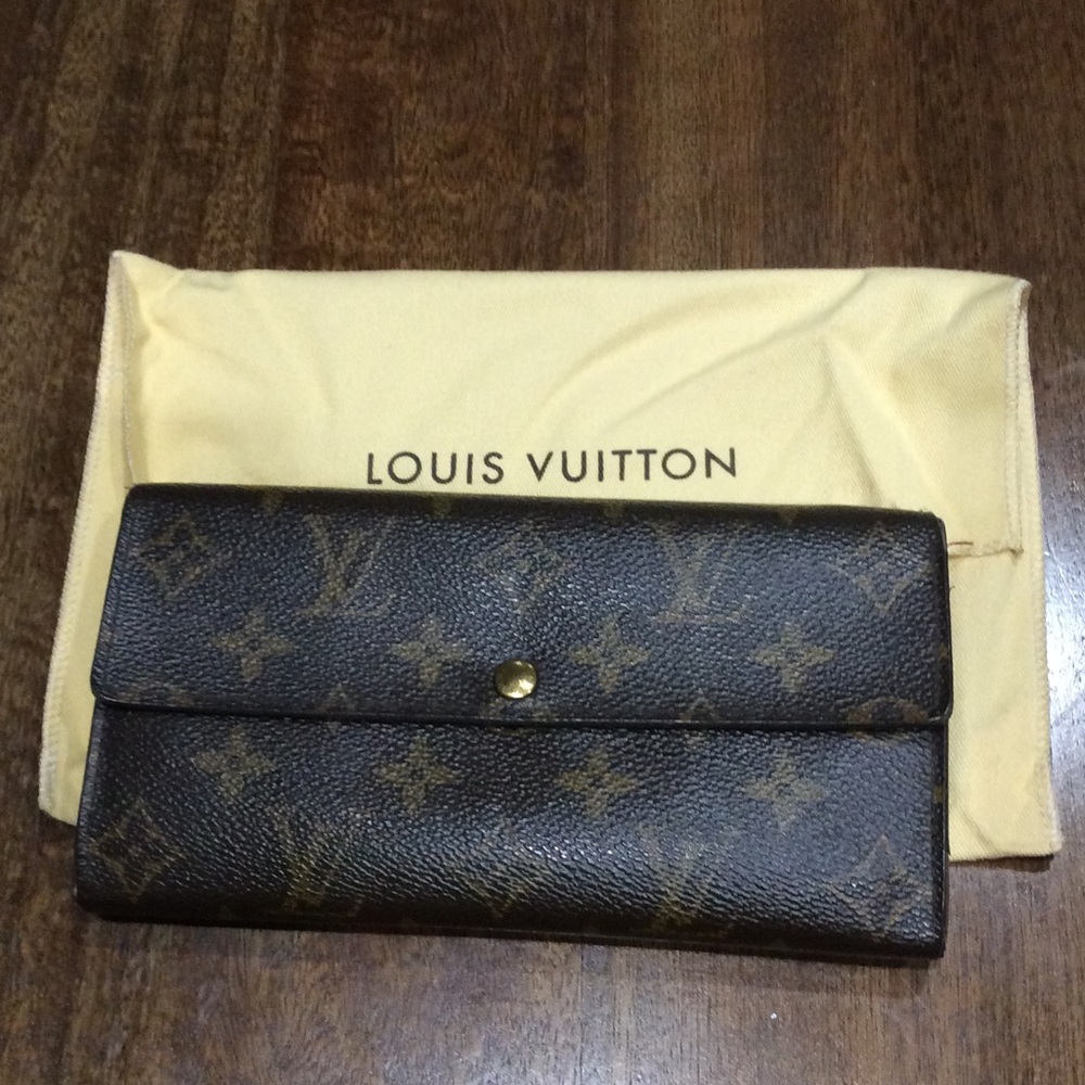 Louis Vuitton Wallet