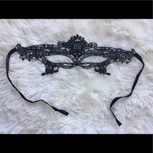 Lace Mask