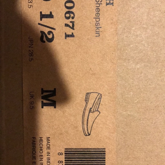 Genuine lamb skin Trask Men\'s dress shoe size 10 main image 6
