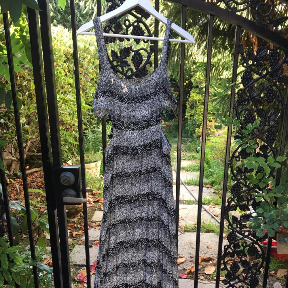 Urban Outfitters Cut Out Maxi Dress in Size L