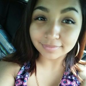 Meet your Posher, Mitzi