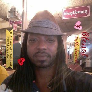 Meet your Posher, Decarlos