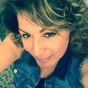Meet your Posher, Yolanda