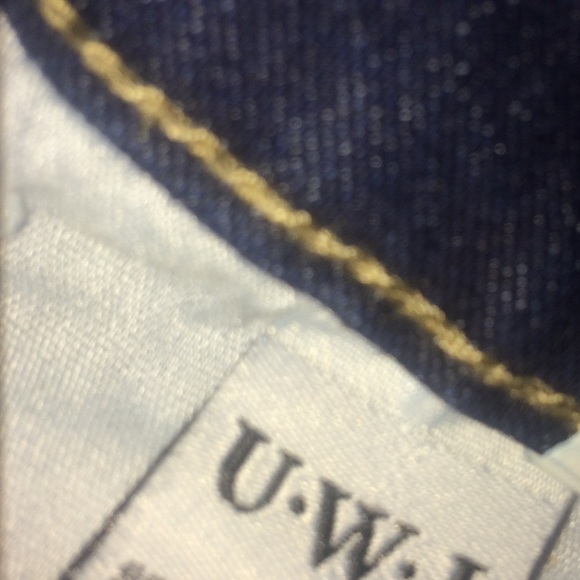 Dark Blue Jeans - Picture 2 of 5