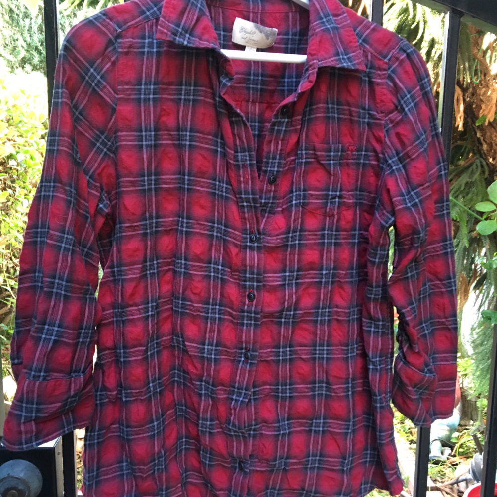 Elizabeth & James Plaid Flannel Button Up