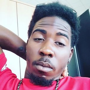 Meet your Posher, Lamar