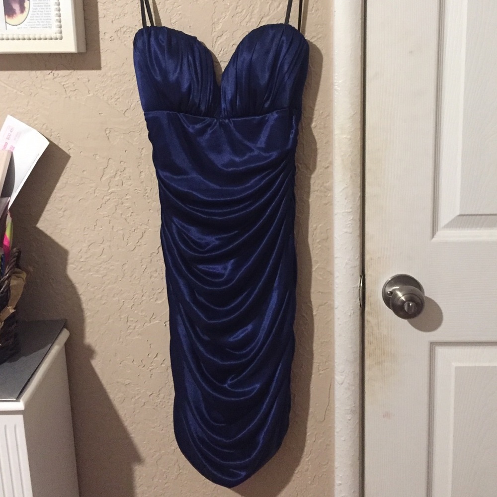Blue Mini Dress. Sweetheart Neckline