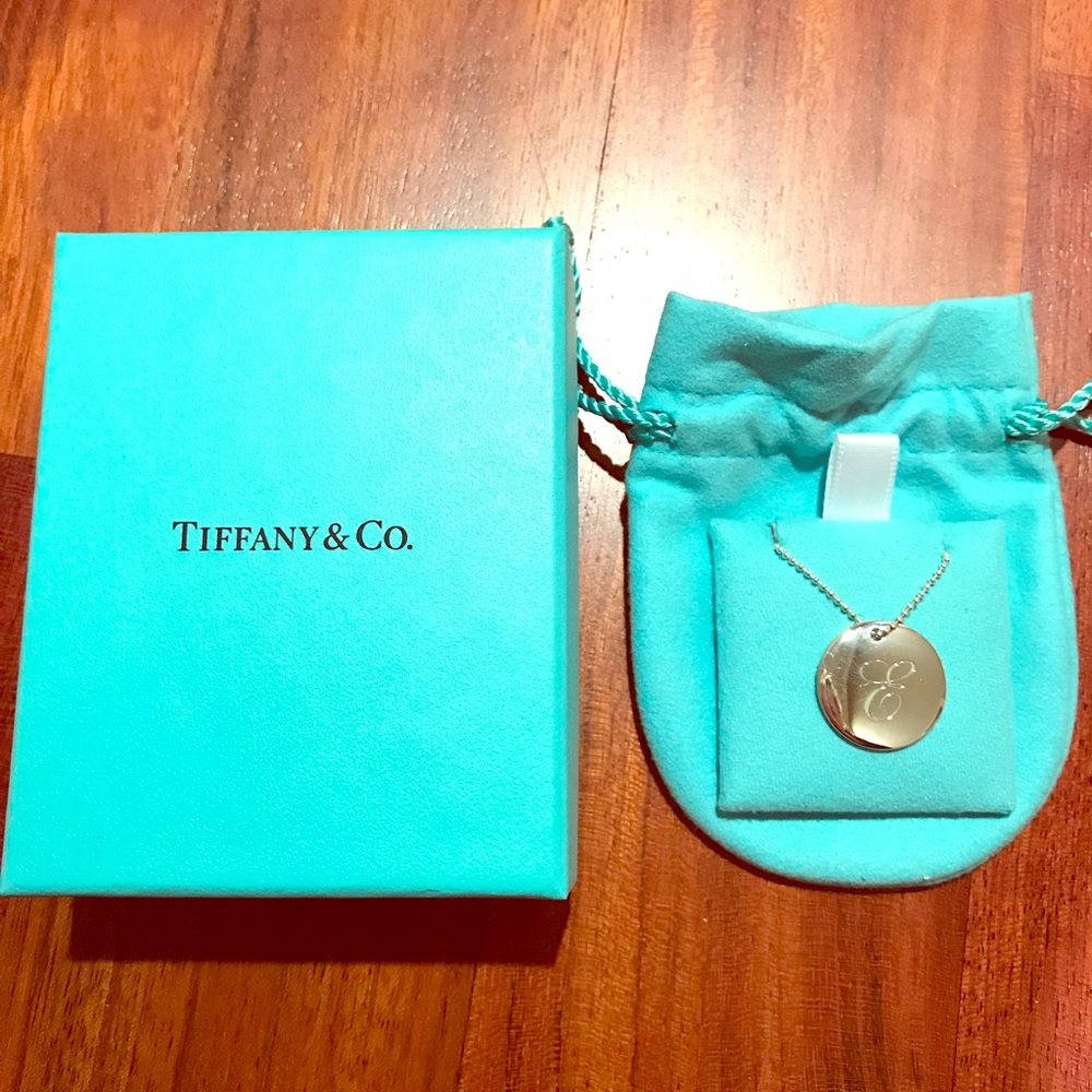 Tiffany Notes Letter "E" Round Necklace Silver NEW