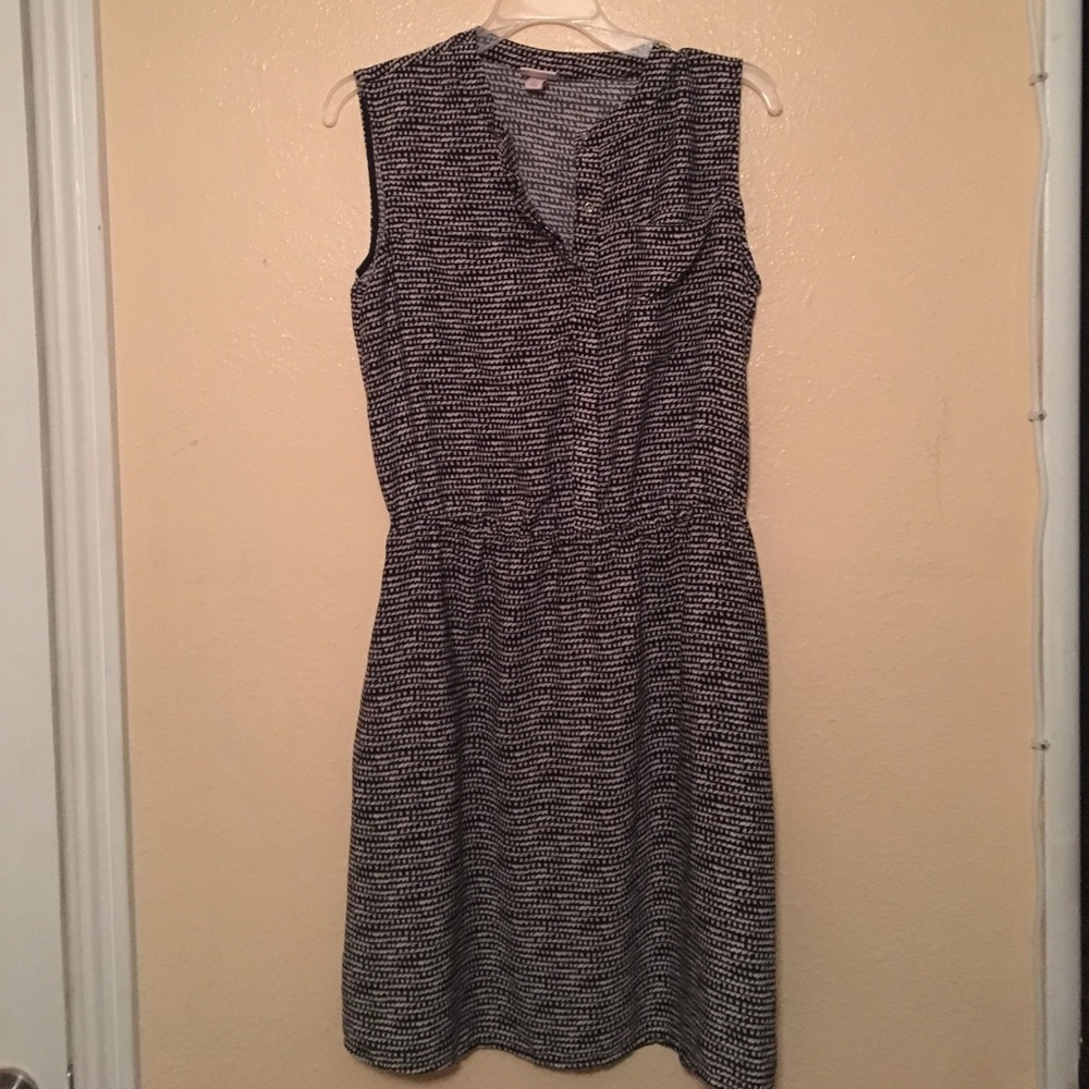 Black and white dress