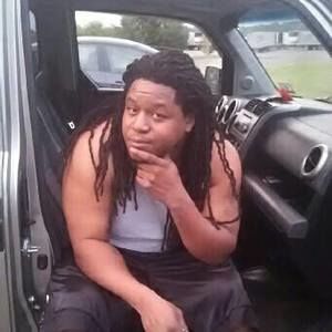 Meet your Posher, Lee