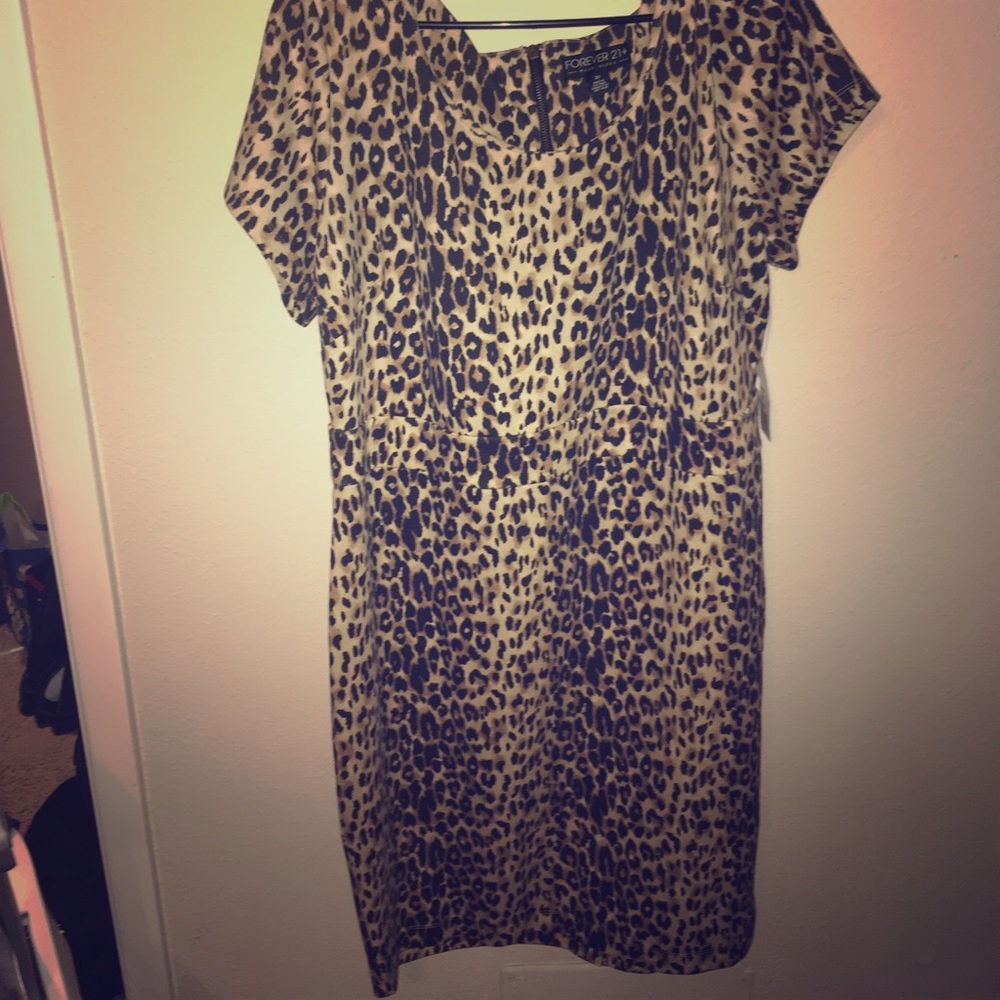 Cheetah print dress forever 21 body con