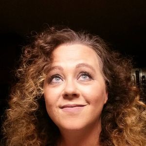 Meet your Posher, Carmen