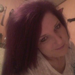 Meet your Posher, Angie