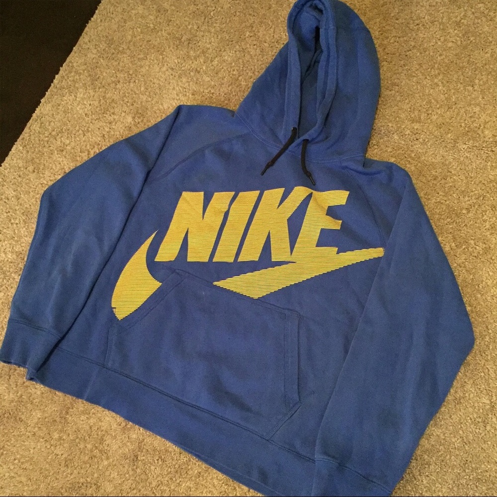Nike logo hoodie sz L