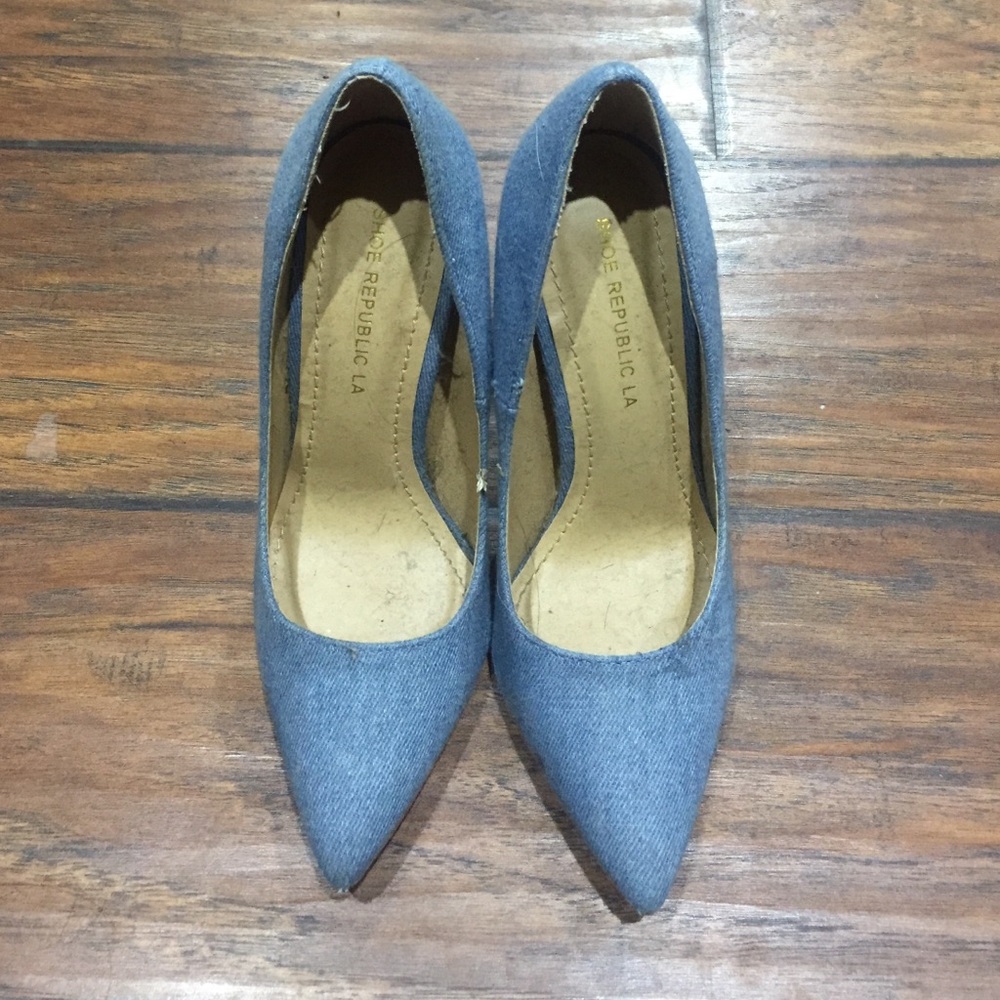 Denim pumps