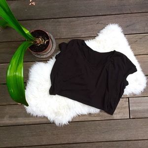 FADED BLACK CROP TEE