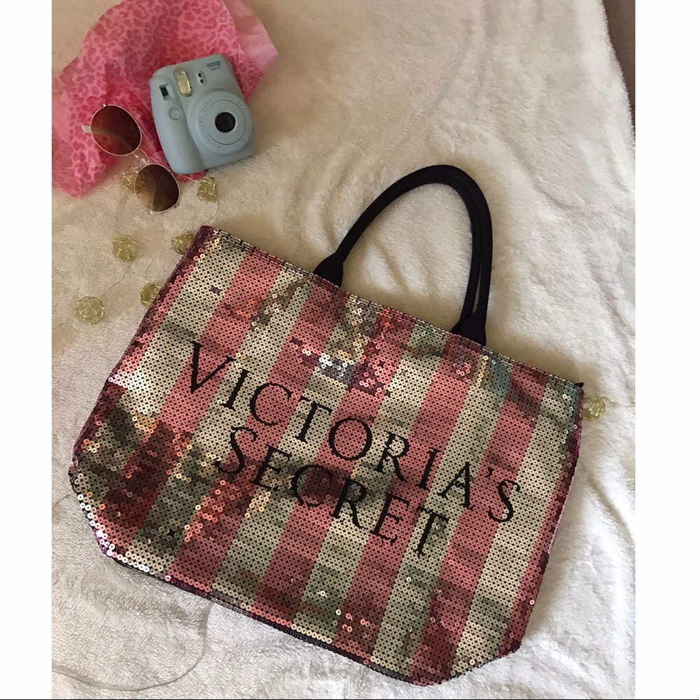 Victoria's Secret glitz bag!