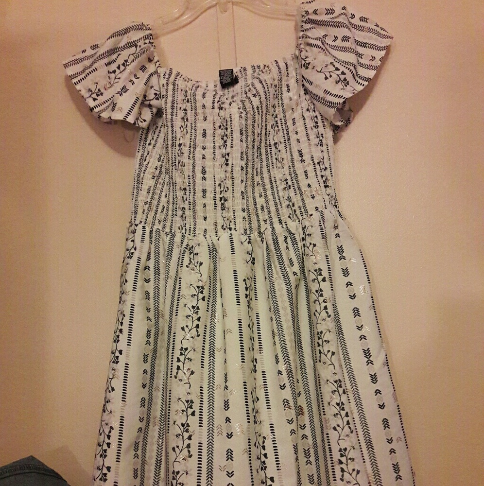 Dress never worn