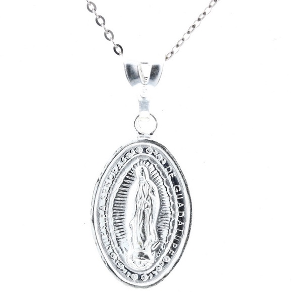 Guadalupe,Silver Pendant with 18" silver chain - Picture 1 of 1