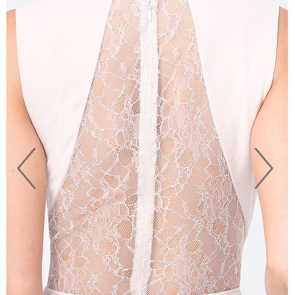 Bebe lace back romper - Picture 4 of 4