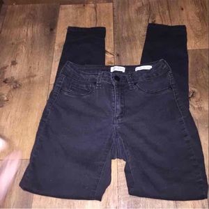 Black Jessica Simpson skinny jeans 29