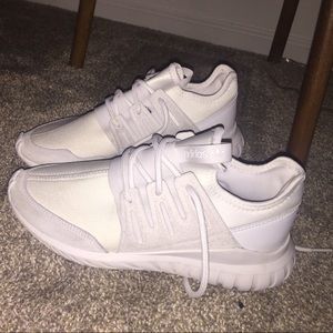 Adidas Tubular all white