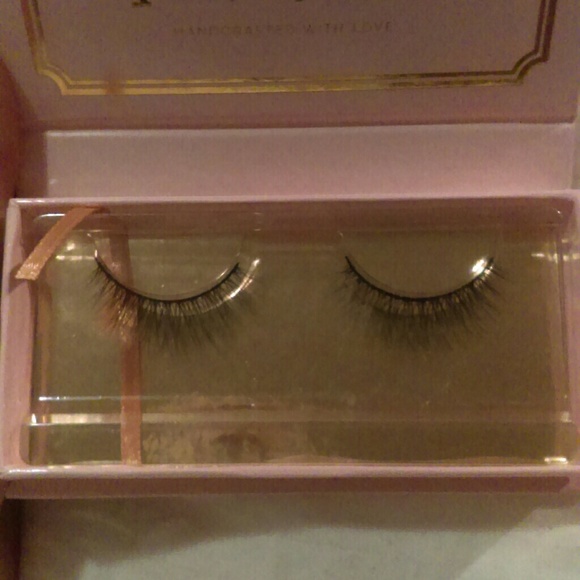 Beauty bundle - Picture 5 of 8