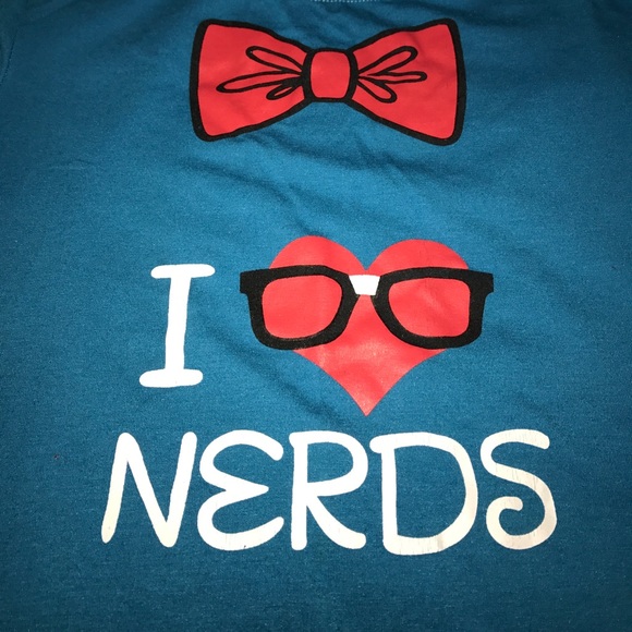 I ❤️ Nerd basic t-shirt - Picture 2 of 3
