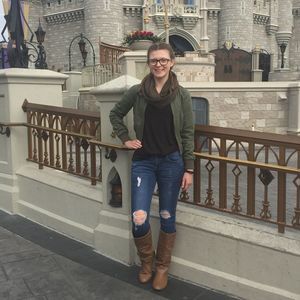 Meet your Posher, Kayla