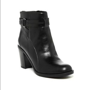 Black booties Franco Sarto