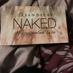 Urban decay Naked Illuminated trio
