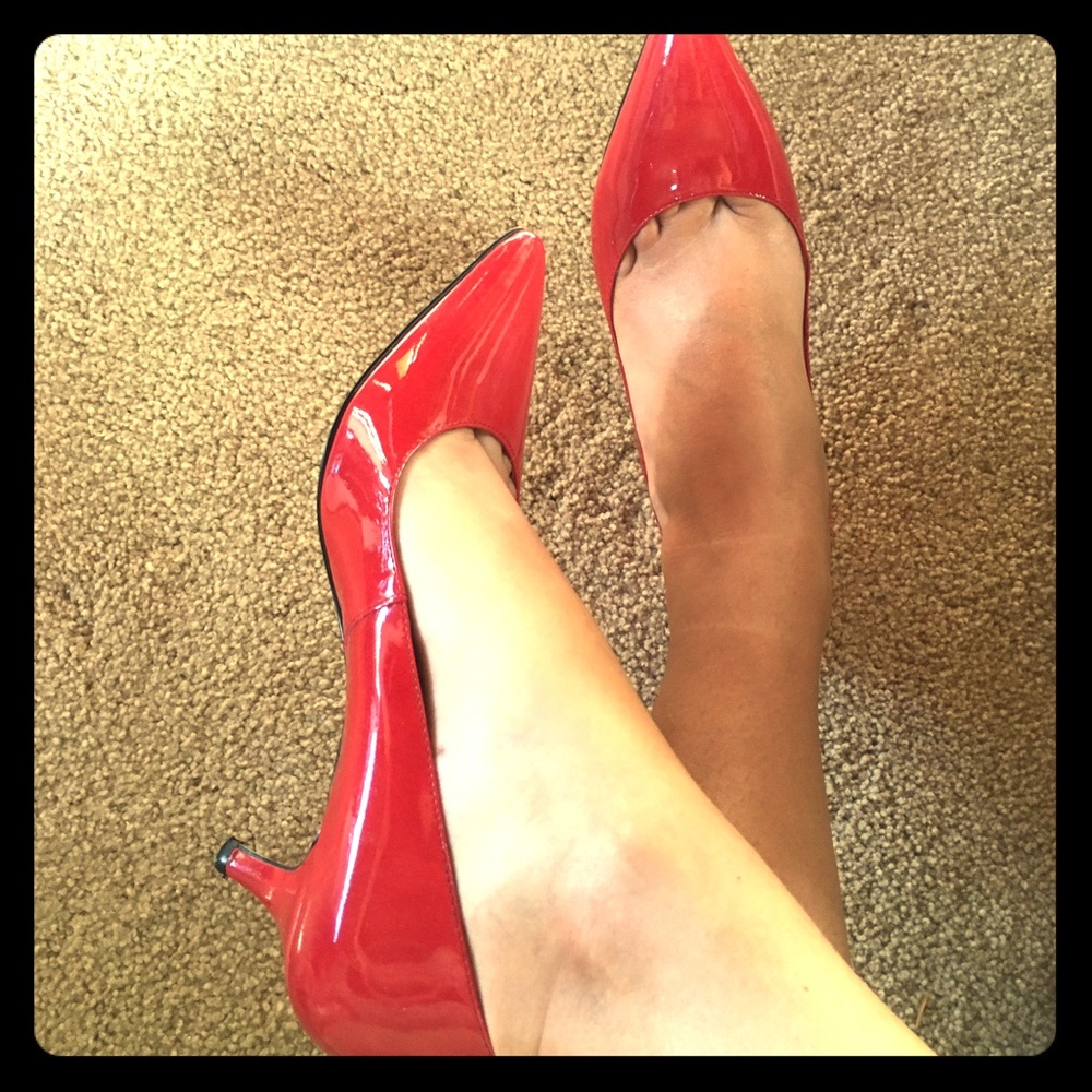 Enzo Angliolini red patent leather heels size 6