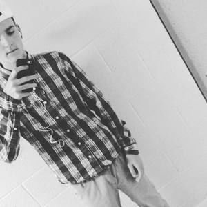 Meet your Posher, Ethan