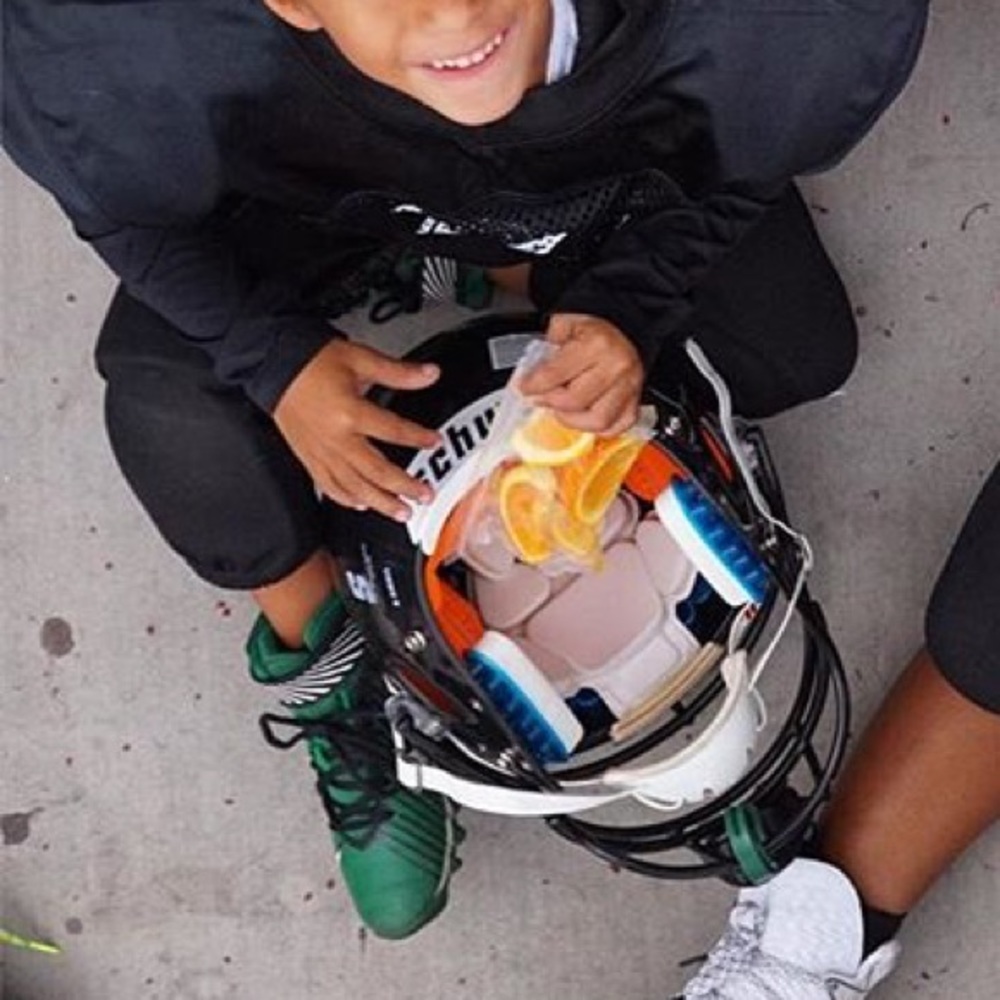 Nike youth Boy Foot ball Cleats