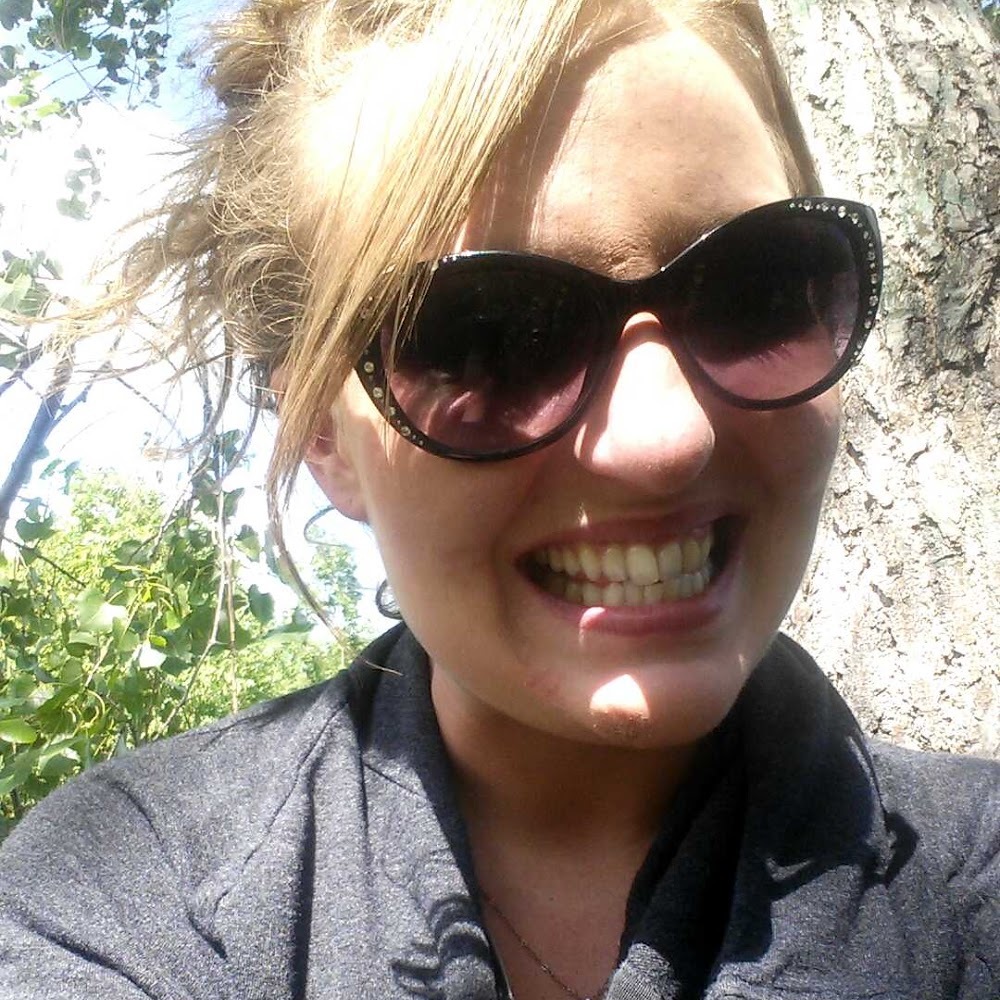 Meet your Posher, Lori