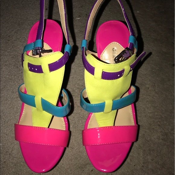 Gianni Bini Shoes - Gianni Bini Multi-Color Heels