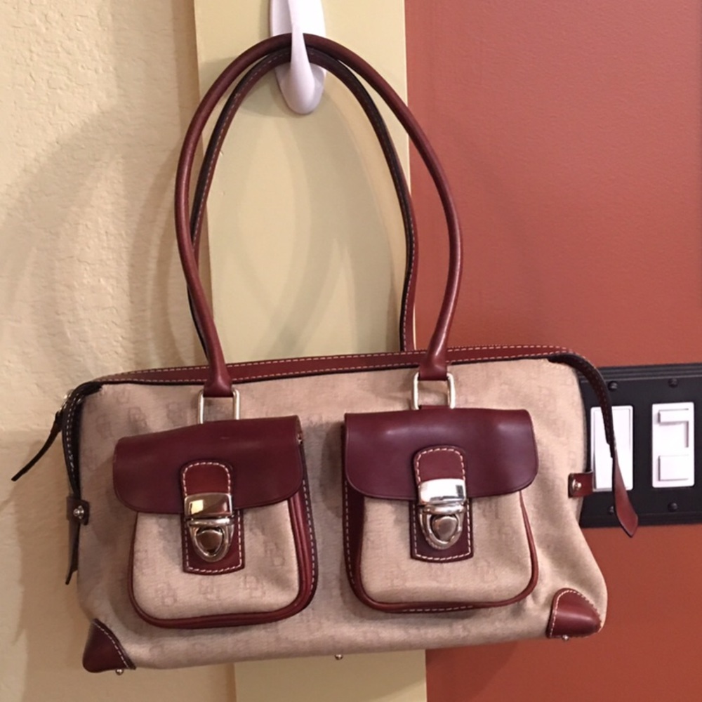 DOONEY & BOURKE AUTHENTIC purse.