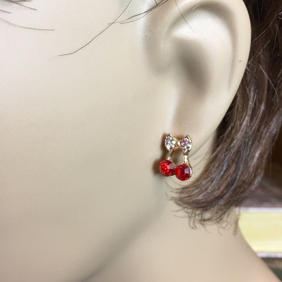 1-HOUR SALE Cherry 🍒 Earrings - Picture 2 of 7