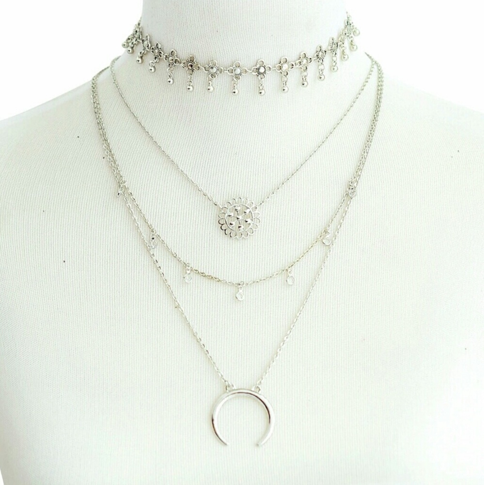 Boho tiered layered necklace - Picture 2 of 3