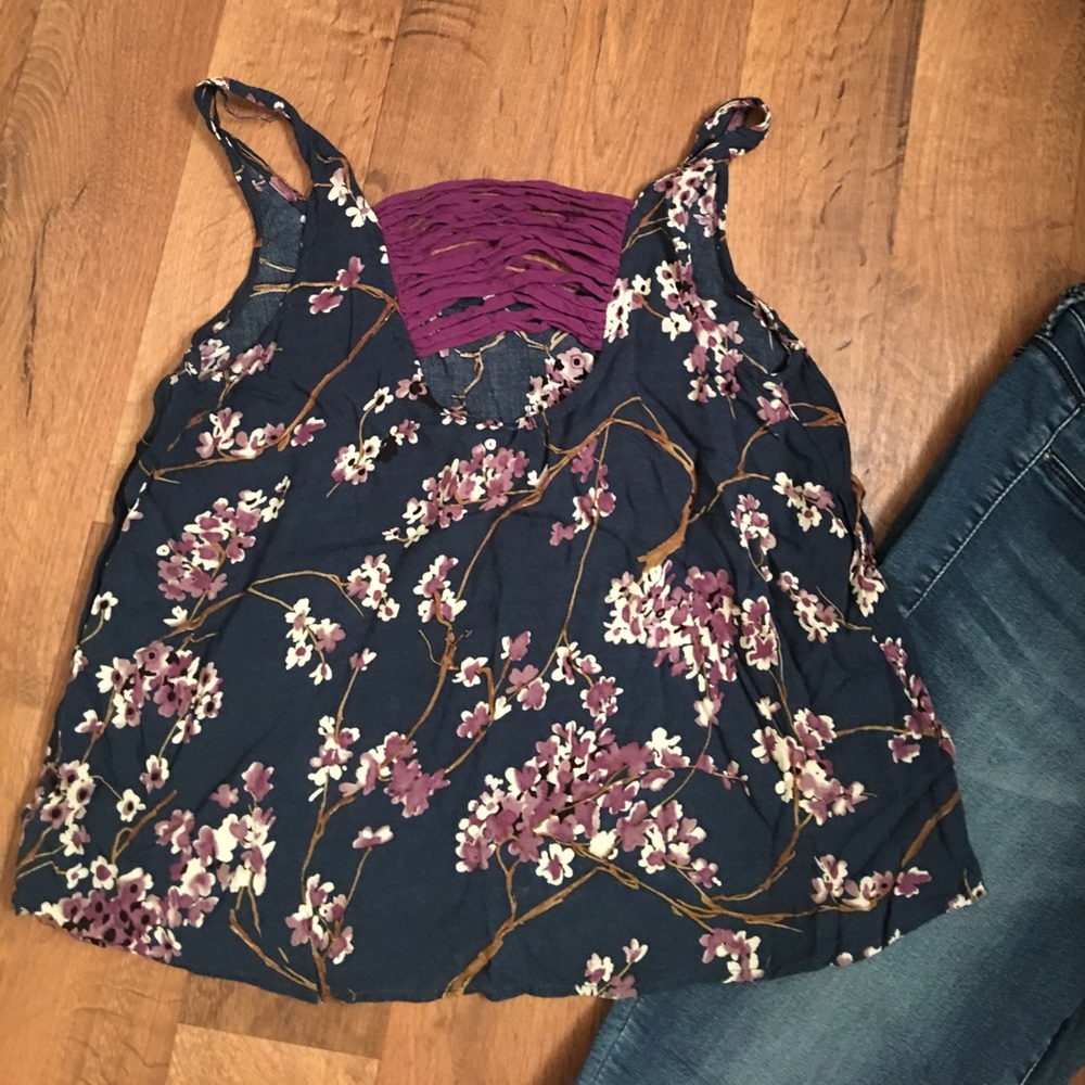 Floral crop top!