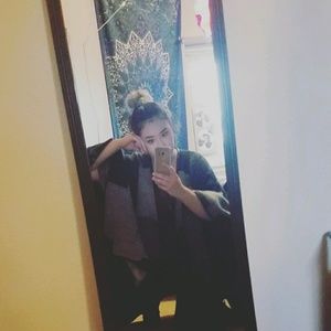 Meet your Posher, Kayla