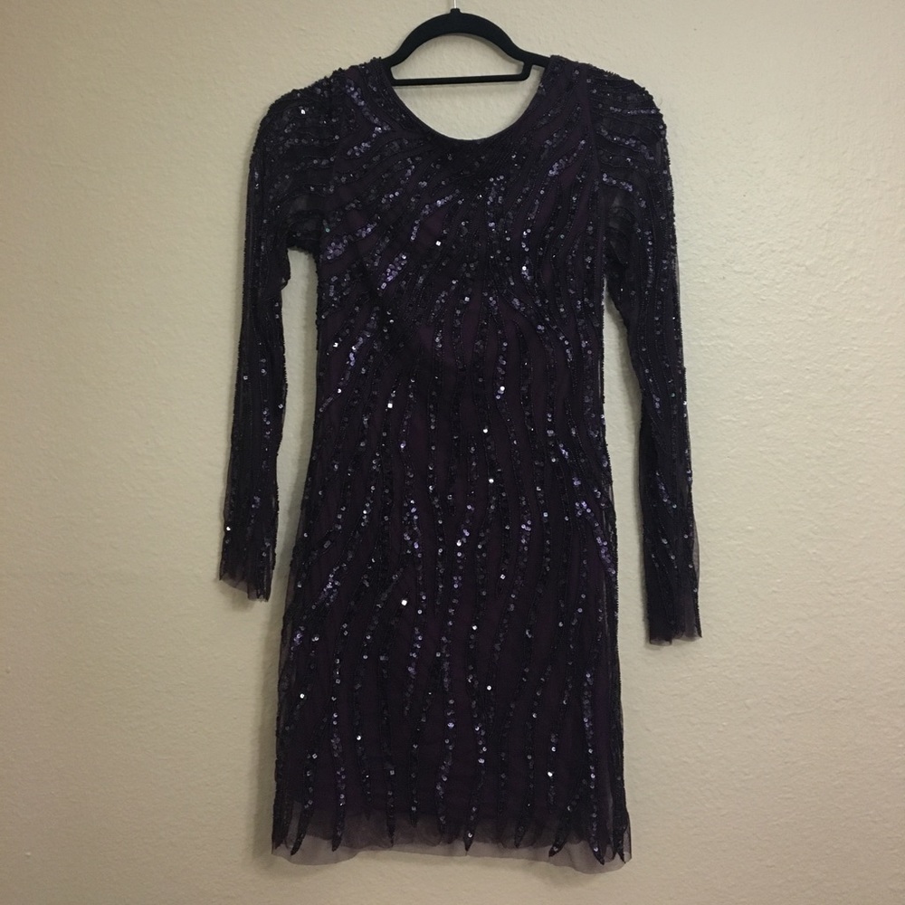 Aidan Mattox classy low-back sequined mini dress